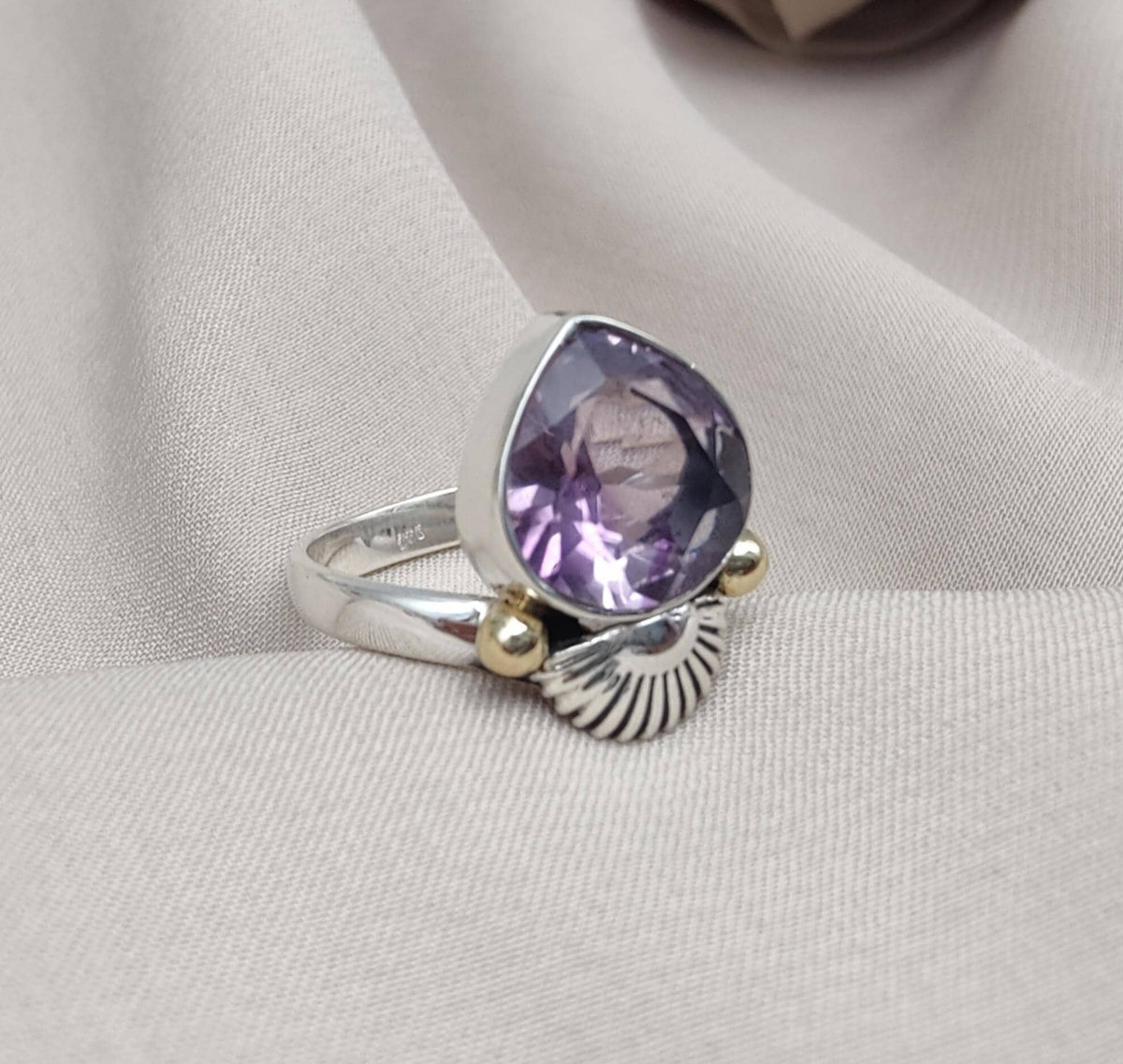 Amethyst Teardrop Ring: 925 Sterling Silver, Gold Shell Motif