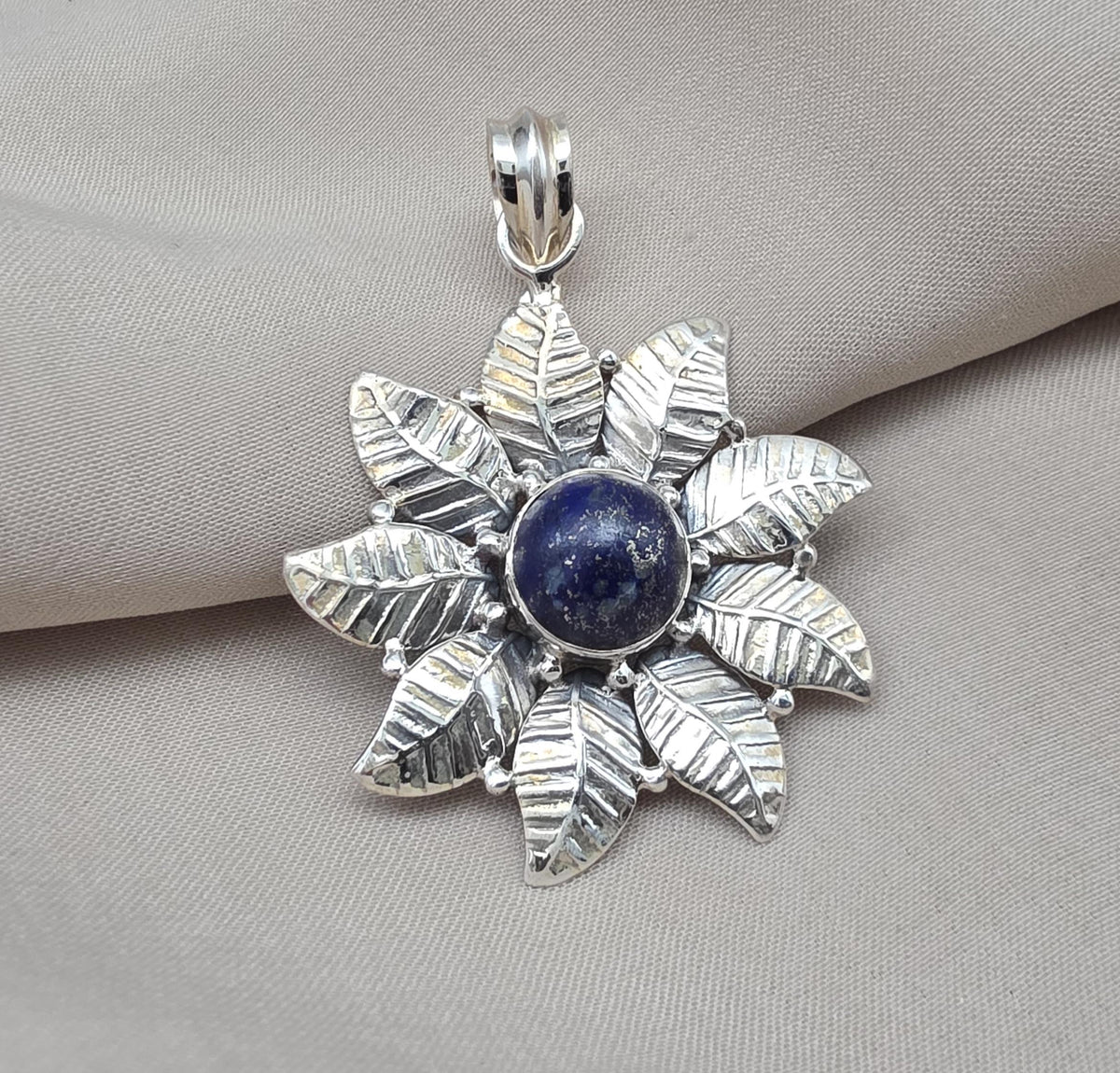Lapis Lazuli Pendant: 925 Sterling Silver Floral Filigree Necklace