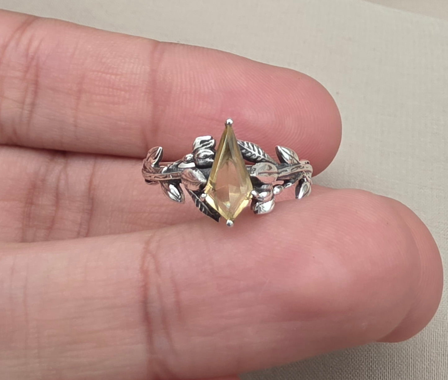 925 SOLID STERLING SILVER NATURAL CITRINE GEMSTONE HANDMADE RING, LEAF DEGISN BRIDAL RING ALL SIZES AVAILABLE