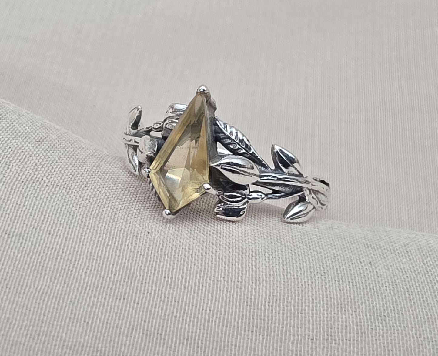 925 SOLID STERLING SILVER NATURAL CITRINE GEMSTONE HANDMADE RING, LEAF DEGISN BRIDAL RING ALL SIZES AVAILABLE