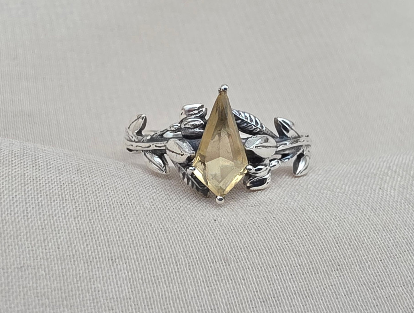 925 SOLID STERLING SILVER NATURAL CITRINE GEMSTONE HANDMADE RING, LEAF DEGISN BRIDAL RING ALL SIZES AVAILABLE