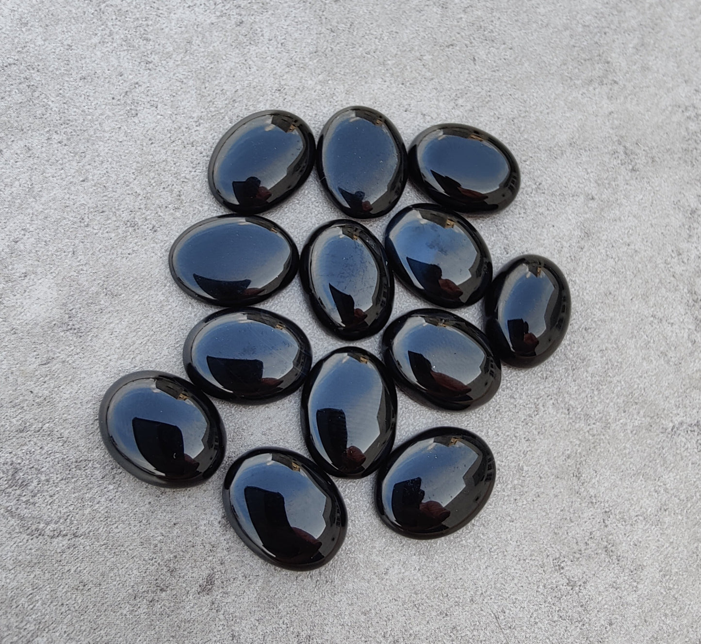 AAA+ QUALITY NATURAL BLACK ONYX CABOCHON FLAT BACK OVAL SHAPE CALIBRATED GEMSTONES, ALL SIZES AVAILABLE