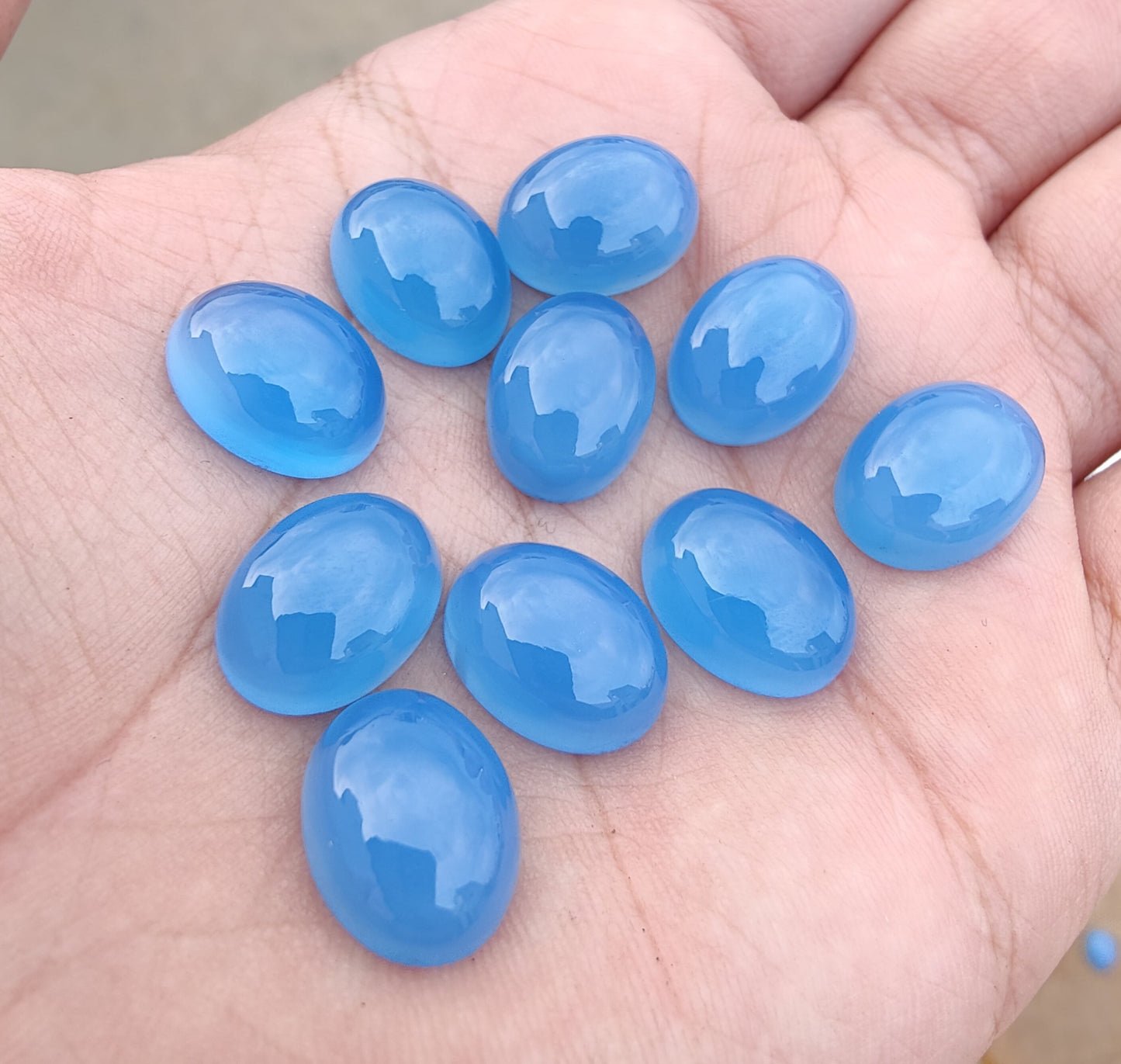AAA+ QUALITY NATURAL BLUE CHALCEDONY OVAL SHAPE FLAT BACK CABOCHON CALIBRATED GEMSTONES, ALL SIZES AVAILABLE