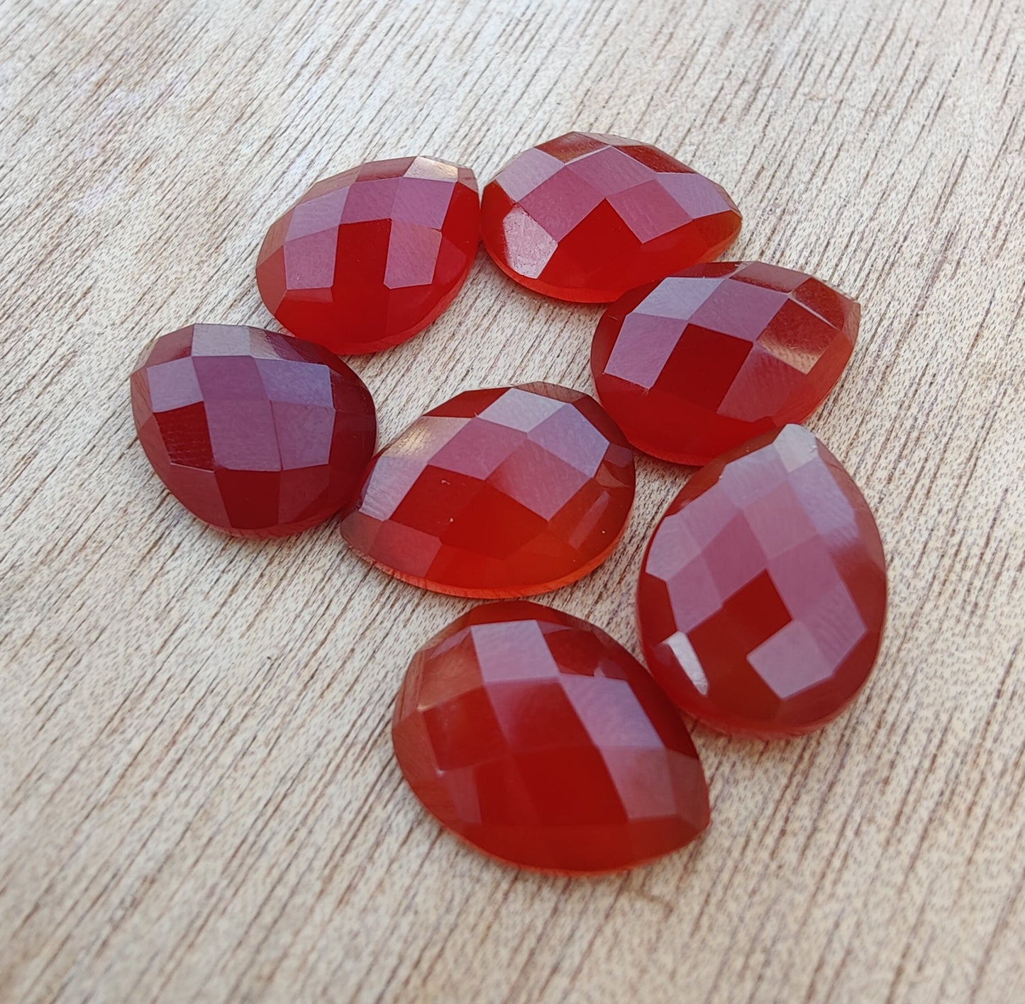 NATURAL RED ONYX PEAR SHAPE CHECKER CUT FLAT BACK CALIBRATED TEARDROP GEMSTONES, ALL SIZES AVAILABLE