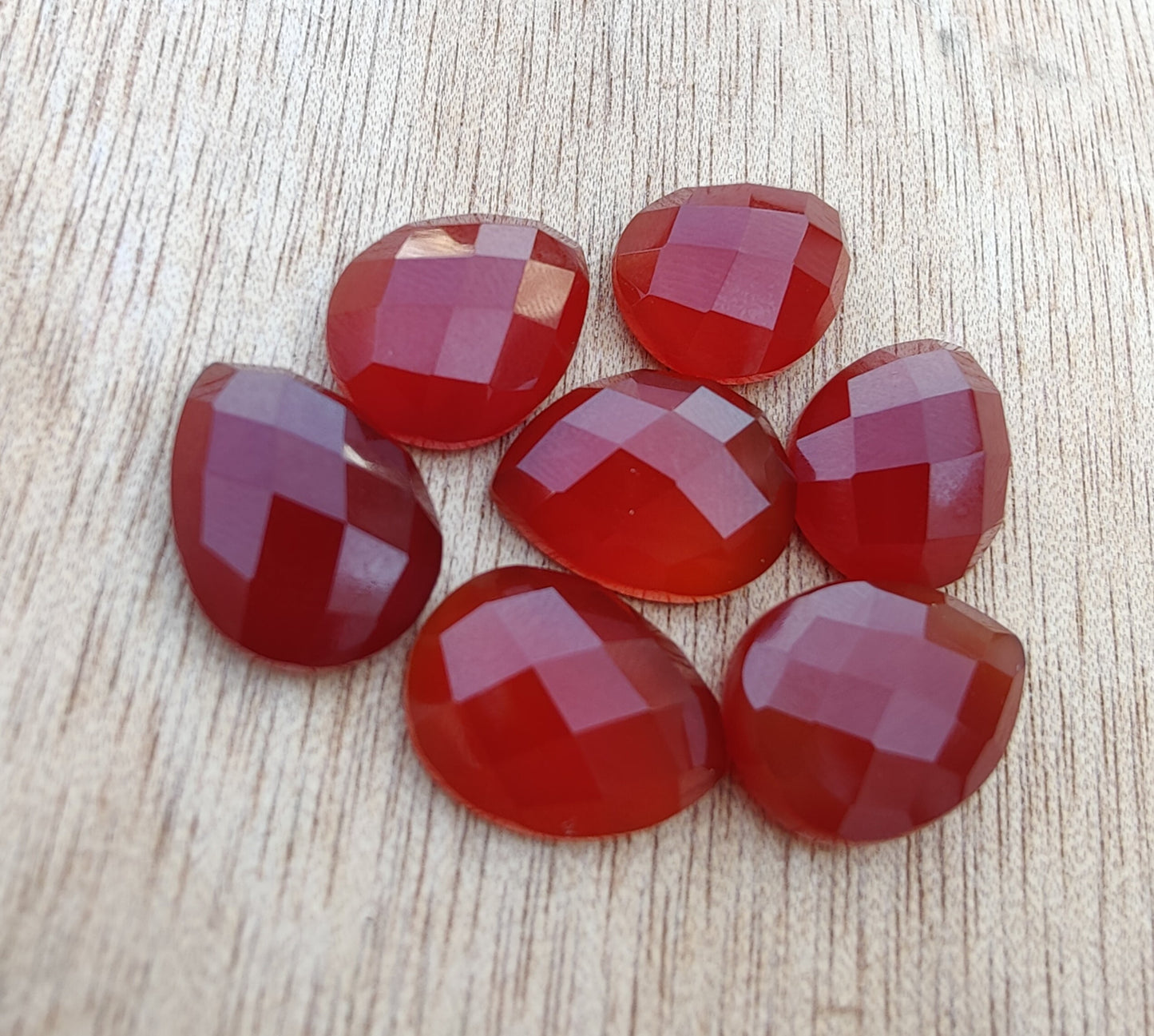 NATURAL RED ONYX PEAR SHAPE CHECKER CUT FLAT BACK CALIBRATED TEARDROP GEMSTONES, ALL SIZES AVAILABLE