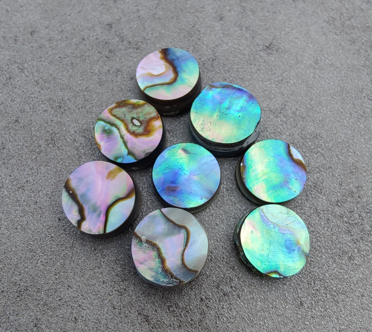 AAA+ QUALITY NATURAL ABALONE SHELL ROUND SHAPE CABOCHON FLAT BACK CALIBRATED WHOLESALE GEMSTONES, ALL SIZES AVAILABLE