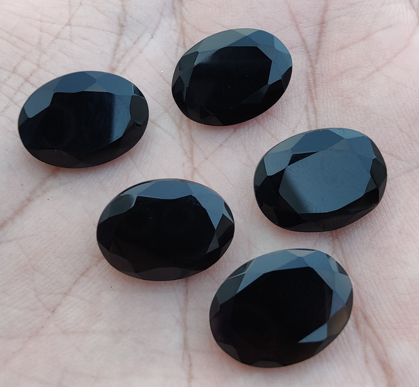 AAA+ Quality Natural Black Onyx Oval Shape Faceted Cut Flat Back Wholesale Calibrated Gemstones, All Sizes Available
