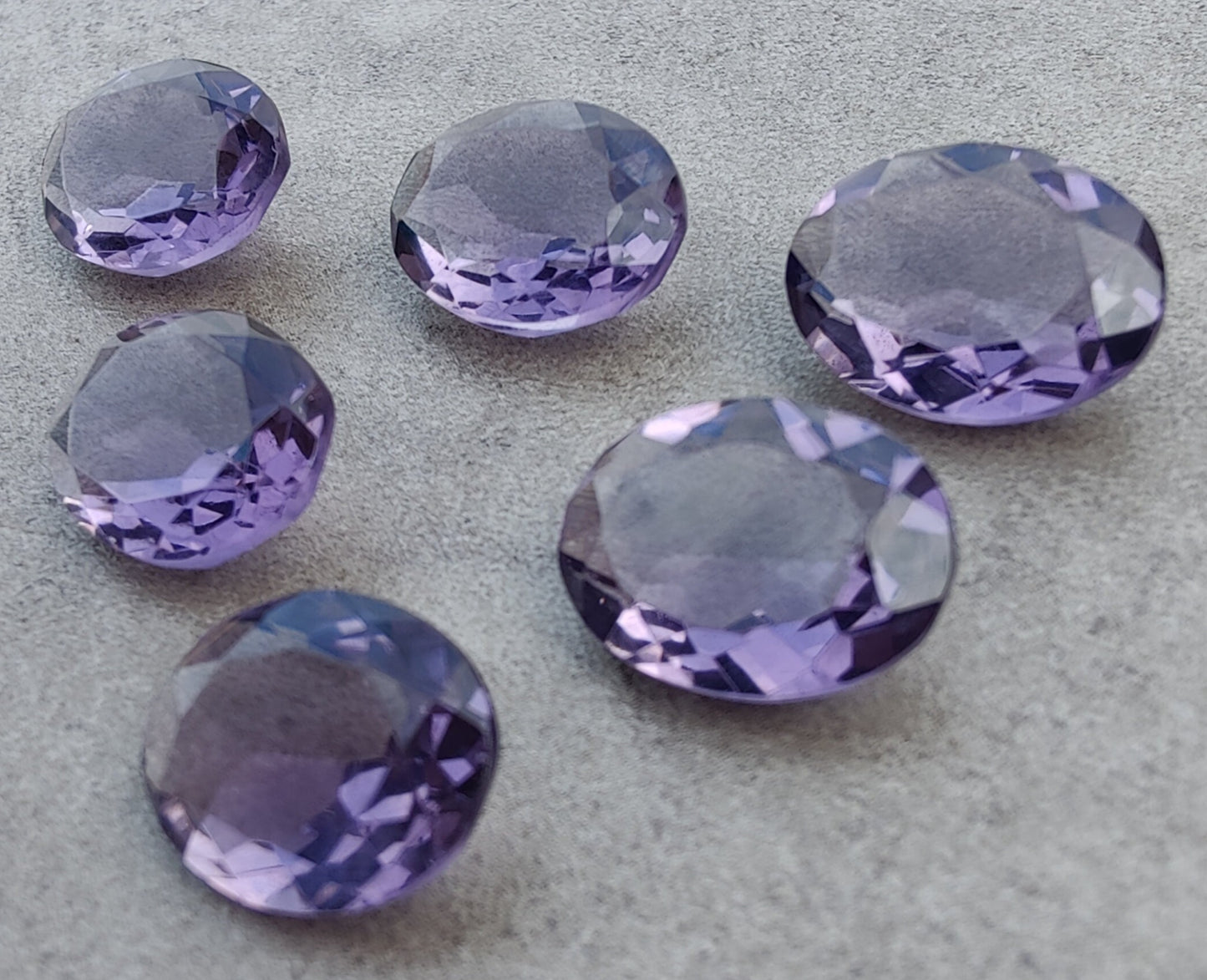 AAA+ QUALITY NATURAL AMETHYST OVAL SHAPE FACETED CUT FLAT BACK CALIBRATED WHOLESALE GEMSTONES, ALL SIZES AVAILABLE