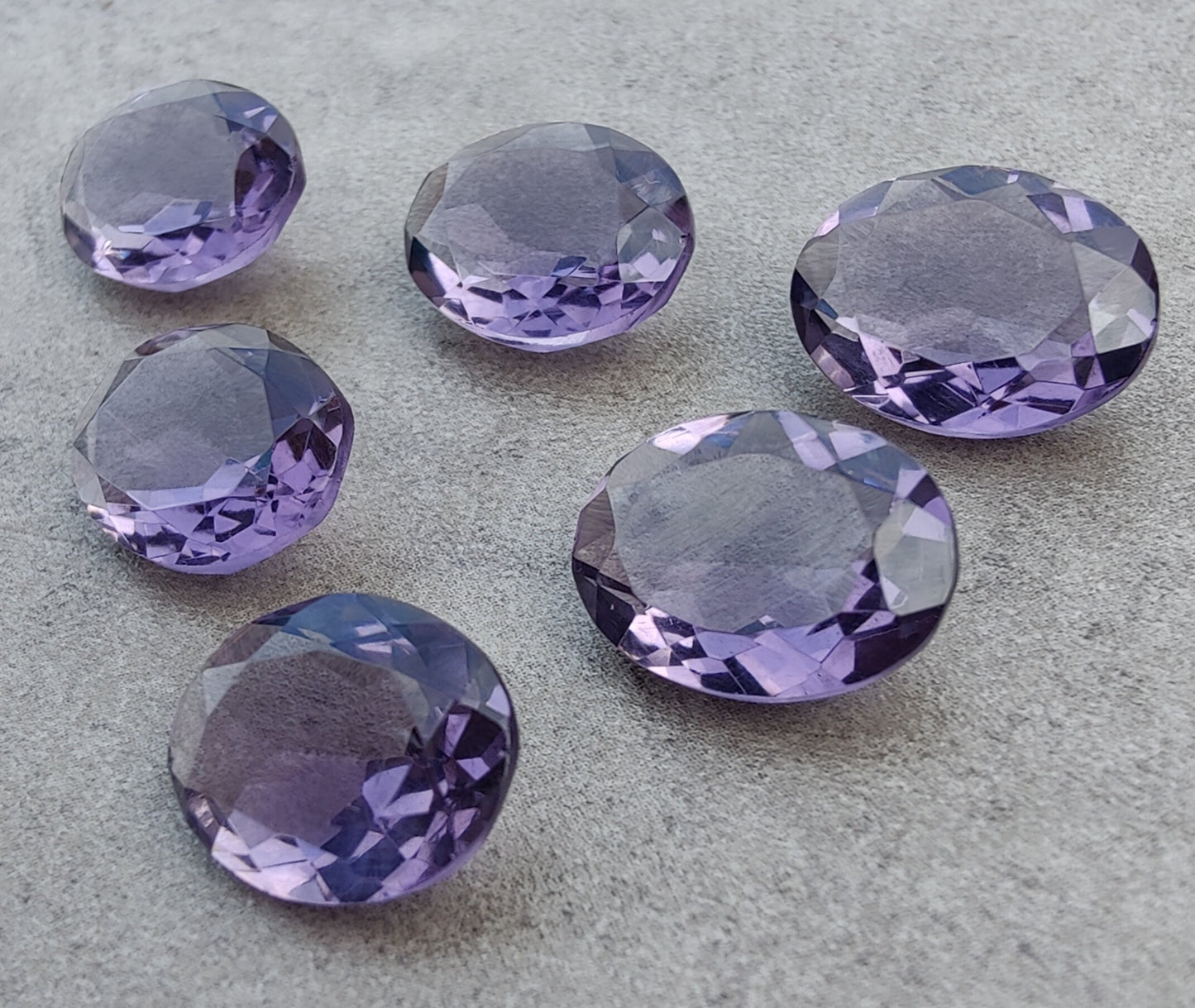 AAA+ QUALITY NATURAL AMETHYST OVAL SHAPE FACETED CUT FLAT BACK CALIBRATED WHOLESALE GEMSTONES, ALL SIZES AVAILABLE