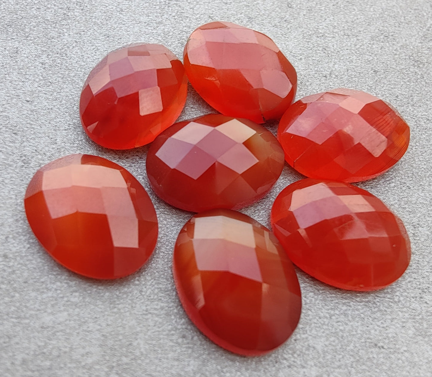 NATURAL RED ONYX OVAL SHAPE CHECKER CUT FLAT BACK CALIBRATED OVAL SHAPE GEMSTONES, ALL SIZES AVAILABLE