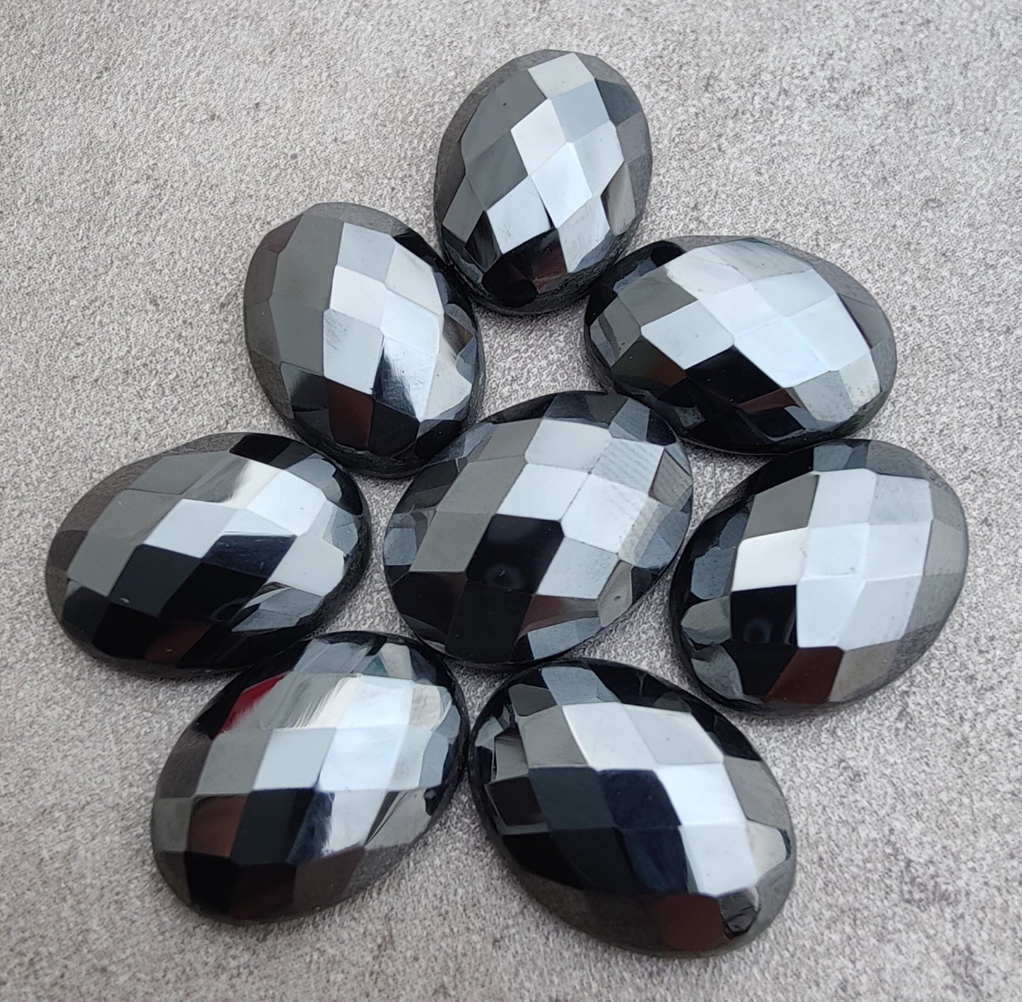 AAA+ QUALITY NATURAL HEMATITE OVAL SHAPE CHECKER CUT FLAT BACK CALIRATED GEMSTONES, ALL SIZES AVAILABLE
