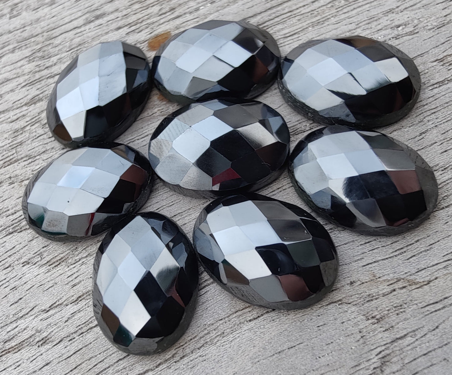 AAA+ QUALITY NATURAL HEMATITE OVAL SHAPE CHECKER CUT FLAT BACK CALIRATED GEMSTONES, ALL SIZES AVAILABLE