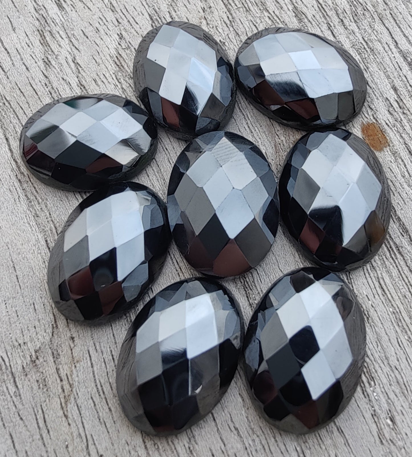 AAA+ QUALITY NATURAL HEMATITE OVAL SHAPE CHECKER CUT FLAT BACK CALIRATED GEMSTONES, ALL SIZES AVAILABLE