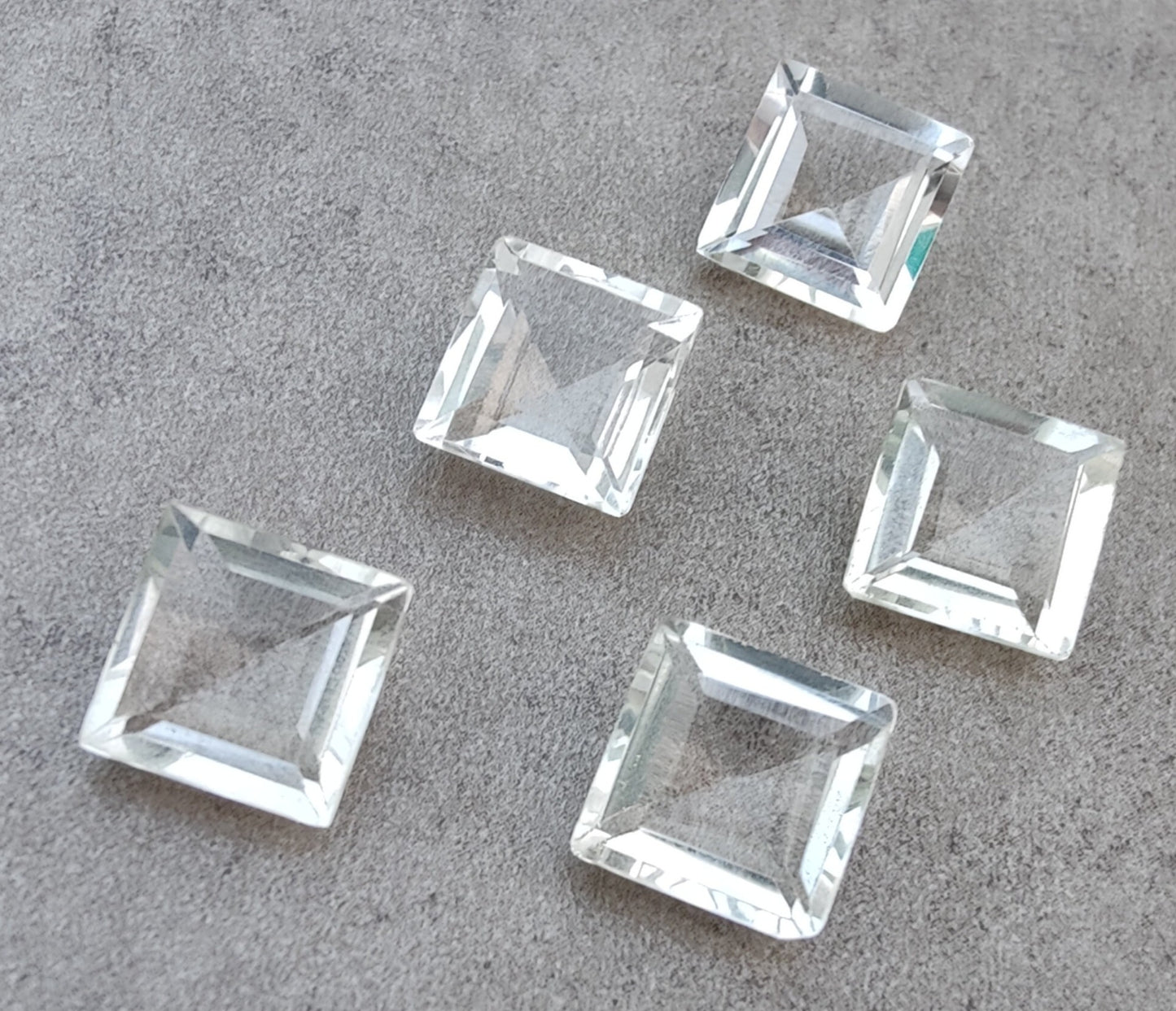 AAA+ QUALITY NATURAL CRYSTAL QUARTZ SQUARE SHAPE FACETED CUT FLAT BACK CALIBRATED GEMSTONES, ALL SIZES AVAILABLE