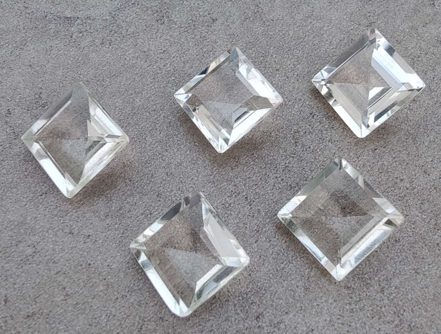 AAA+ QUALITY NATURAL CRYSTAL QUARTZ SQUARE SHAPE FACETED CUT FLAT BACK CALIBRATED GEMSTONES, ALL SIZES AVAILABLE