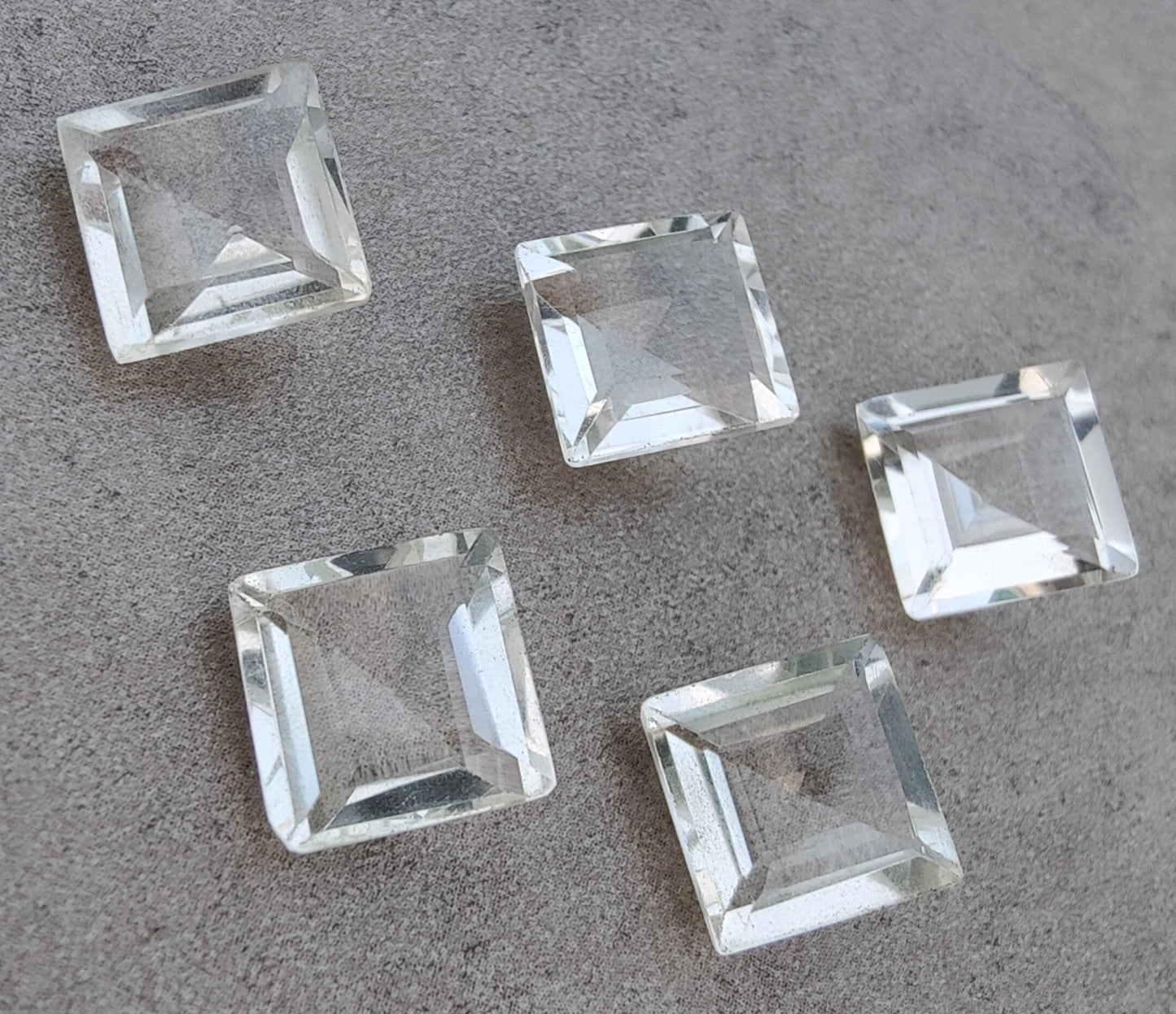 AAA+ QUALITY NATURAL CRYSTAL QUARTZ SQUARE SHAPE FACETED CUT FLAT BACK CALIBRATED GEMSTONES, ALL SIZES AVAILABLE