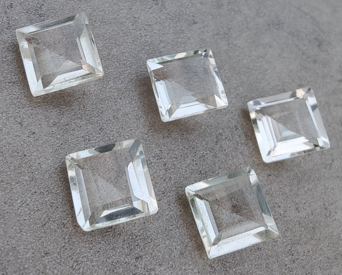 AAA+ QUALITY NATURAL CRYSTAL QUARTZ SQUARE SHAPE FACETED CUT FLAT BACK CALIBRATED GEMSTONES, ALL SIZES AVAILABLE