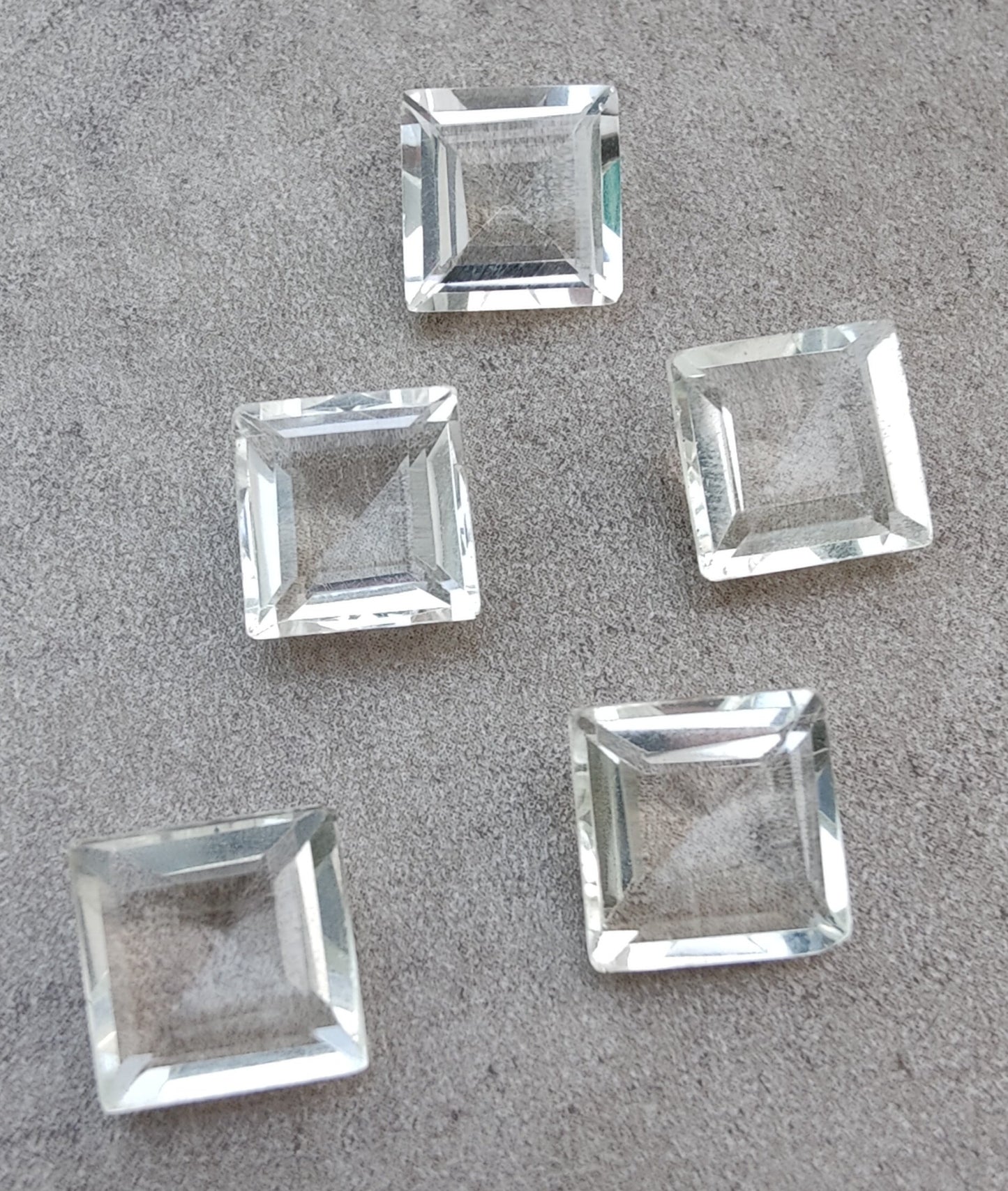 AAA+ QUALITY NATURAL CRYSTAL QUARTZ SQUARE SHAPE FACETED CUT FLAT BACK CALIBRATED GEMSTONES, ALL SIZES AVAILABLE