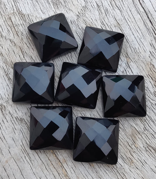 NATURAL BLACK ONYX SQUARE SHAPE CHECKER CUT FLAT BACK AAA+ QUALITY CALIBRATED GEMSTONES, ALL SIZES AVAILABLE