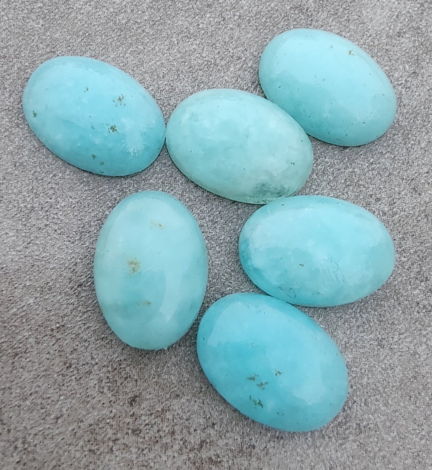 TOP QUALITY NATURAL SMITHSONITE OVAL SHAPE CABOCHON FLAT BACK CALIRATED GEMSTONES, ALL SIZES AVAILABLE