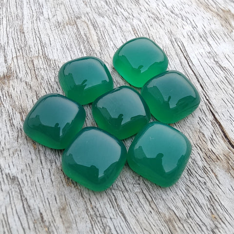 AAA+ QUALITY NATURAL GREEN ONYX CUSHION SHAPE CABOCHOM FLAT BACK CALIBRATED GEMSTONES, ALL SIZES AVAILABLE