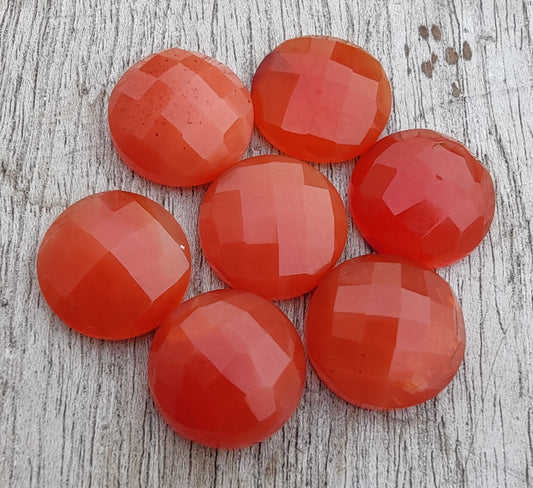 NATURAL RED ONYX ROUND SHAPE CHECKER CUT FLAT BACK CALIBRATED AAA+ QUALITY GEMSTONES, ALL SIZES AVAILABLE