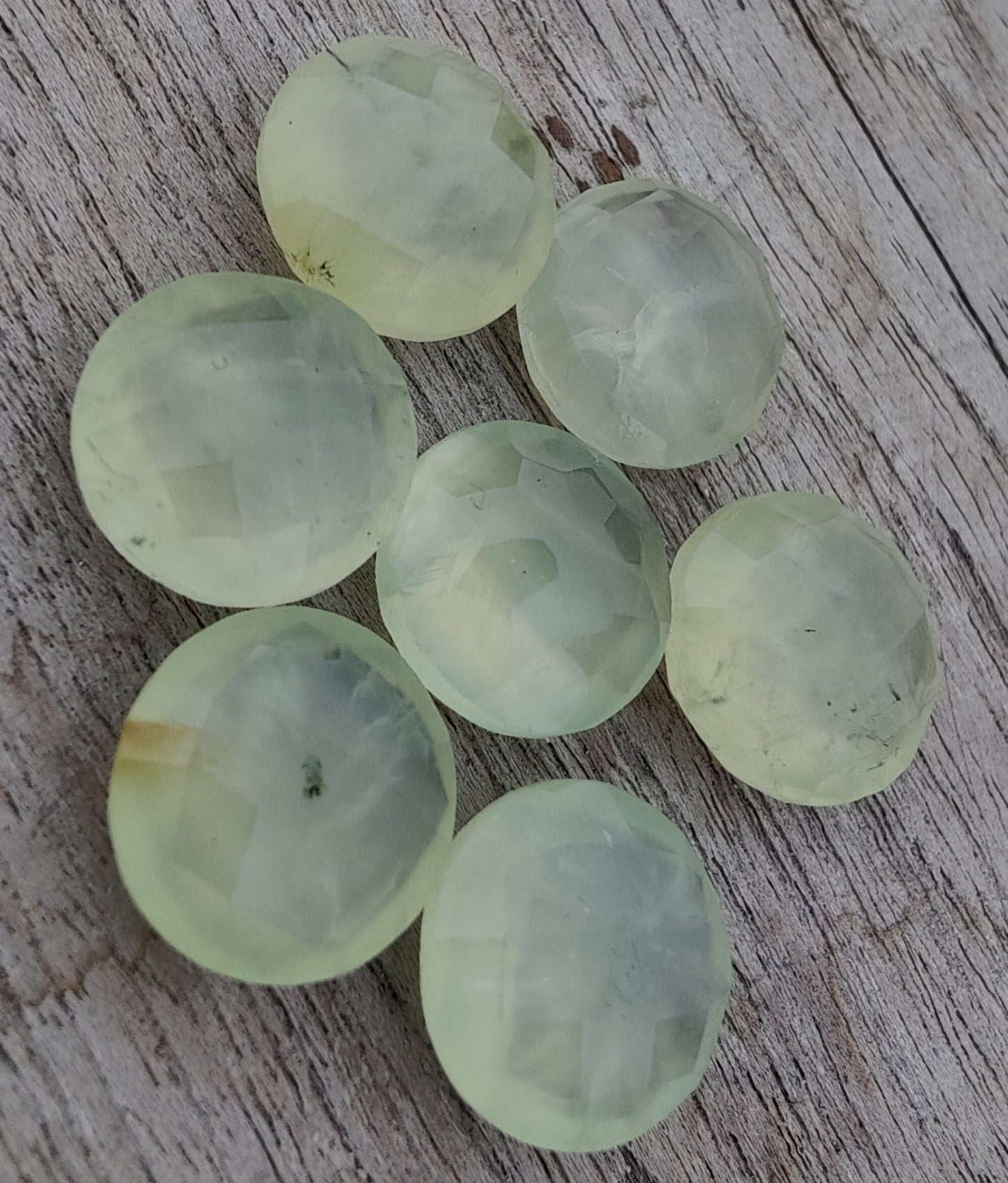 AAA+ QUALITY NATURAL PREHNITE ROUND SHAPE BRIOLETTE FLAT BACK CALIBRATED GEMSTONES, ALL SIZES AVAILABLE