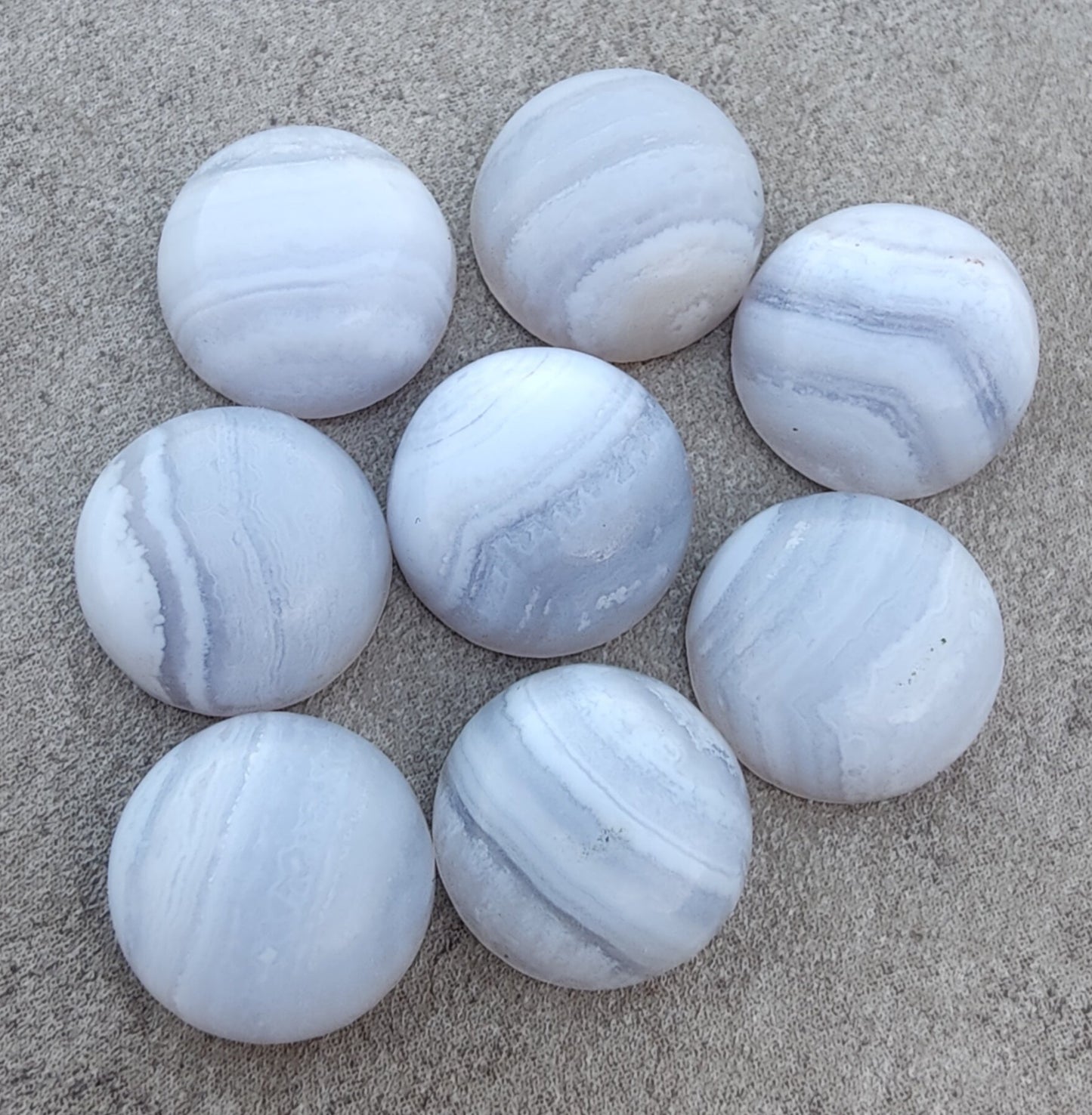 AAA+ QUALITY NATURAL BLUE LACE AGATE ROUND SHAPE CABOCHON FLAT BACK CALIBRATED GEMSTONES, ALL SIZES AVAILABLE