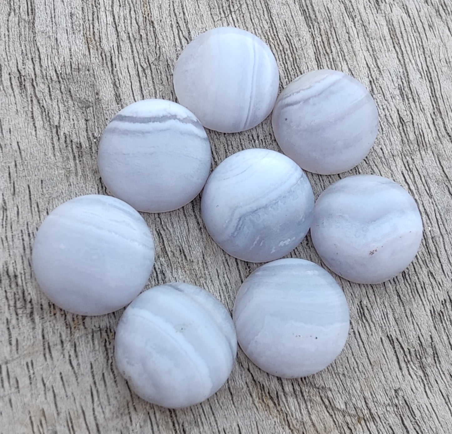 AAA+ QUALITY NATURAL BLUE LACE AGATE ROUND SHAPE CABOCHON FLAT BACK CALIBRATED GEMSTONES, ALL SIZES AVAILABLE