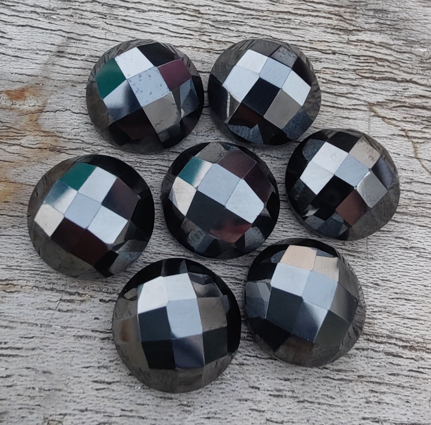 AAA+ QUALITY NATURAL HEMATITE ROUND SHAPE CHECKER CUT FLAT BACK CALIBRATED GEMSTONES, ALL SIZES AVAILABLE