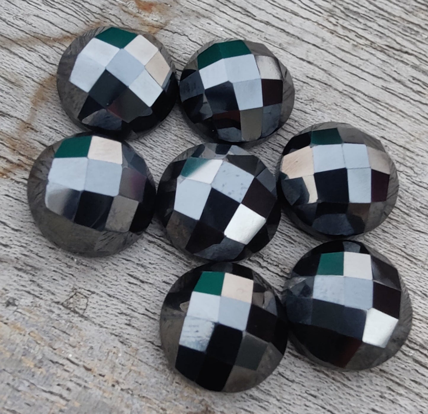 AAA+ QUALITY NATURAL HEMATITE ROUND SHAPE CHECKER CUT FLAT BACK CALIBRATED GEMSTONES, ALL SIZES AVAILABLE