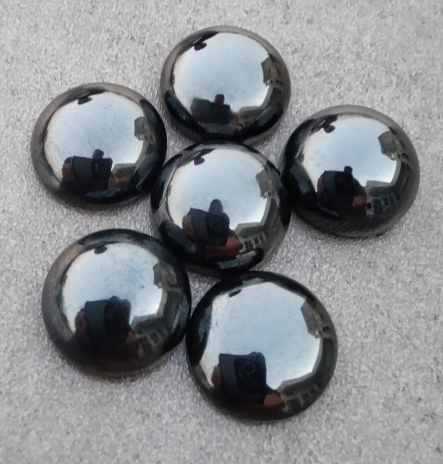 AAA+ QUALITY NATURAL HEMATITE ROUND SHAPE CABOCHON FLAT BACK CALIBRATED GEMSTONES, ALL SIZES AVAILABLE