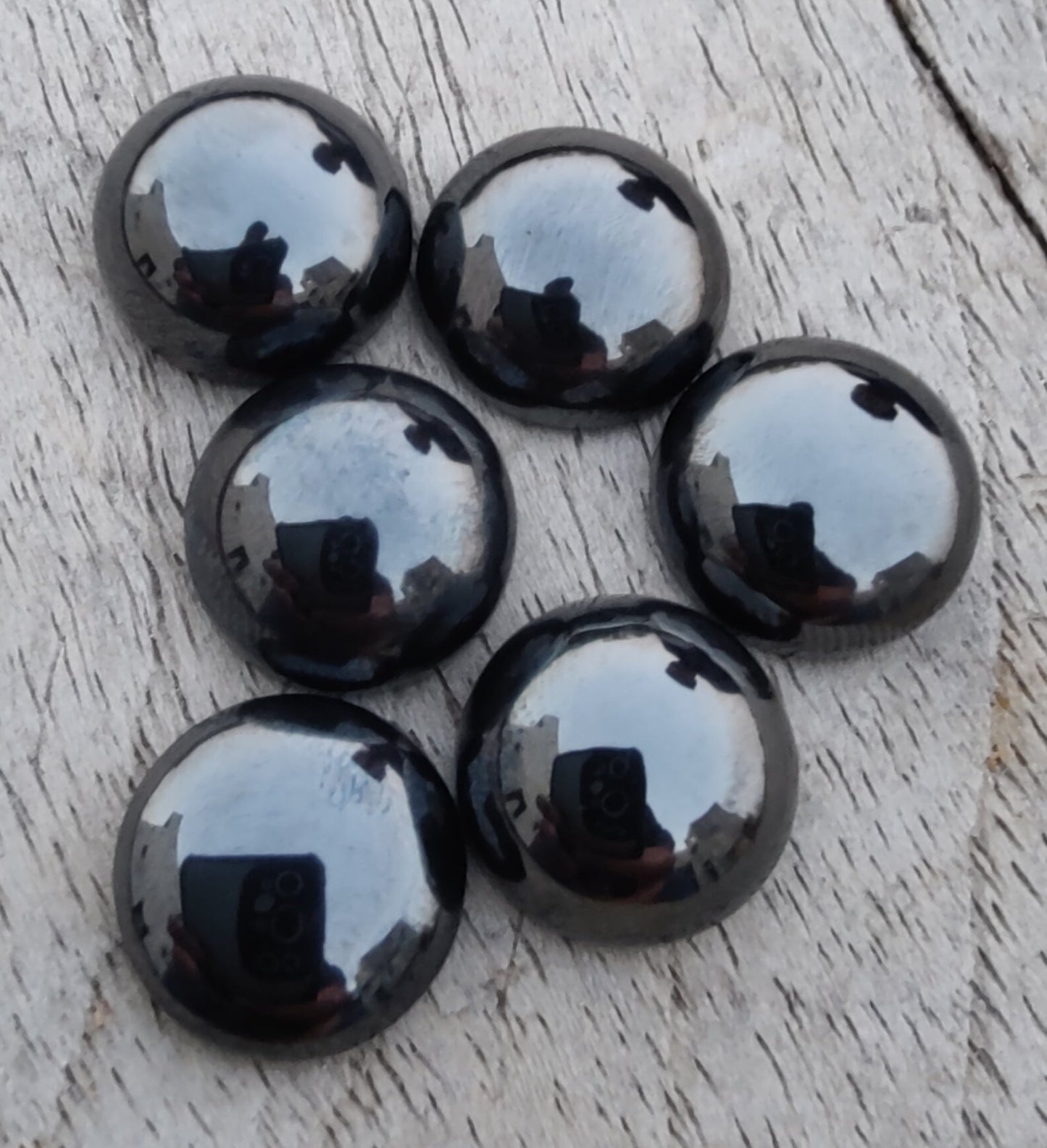 AAA+ QUALITY NATURAL HEMATITE ROUND SHAPE CABOCHON FLAT BACK CALIBRATED GEMSTONES, ALL SIZES AVAILABLE