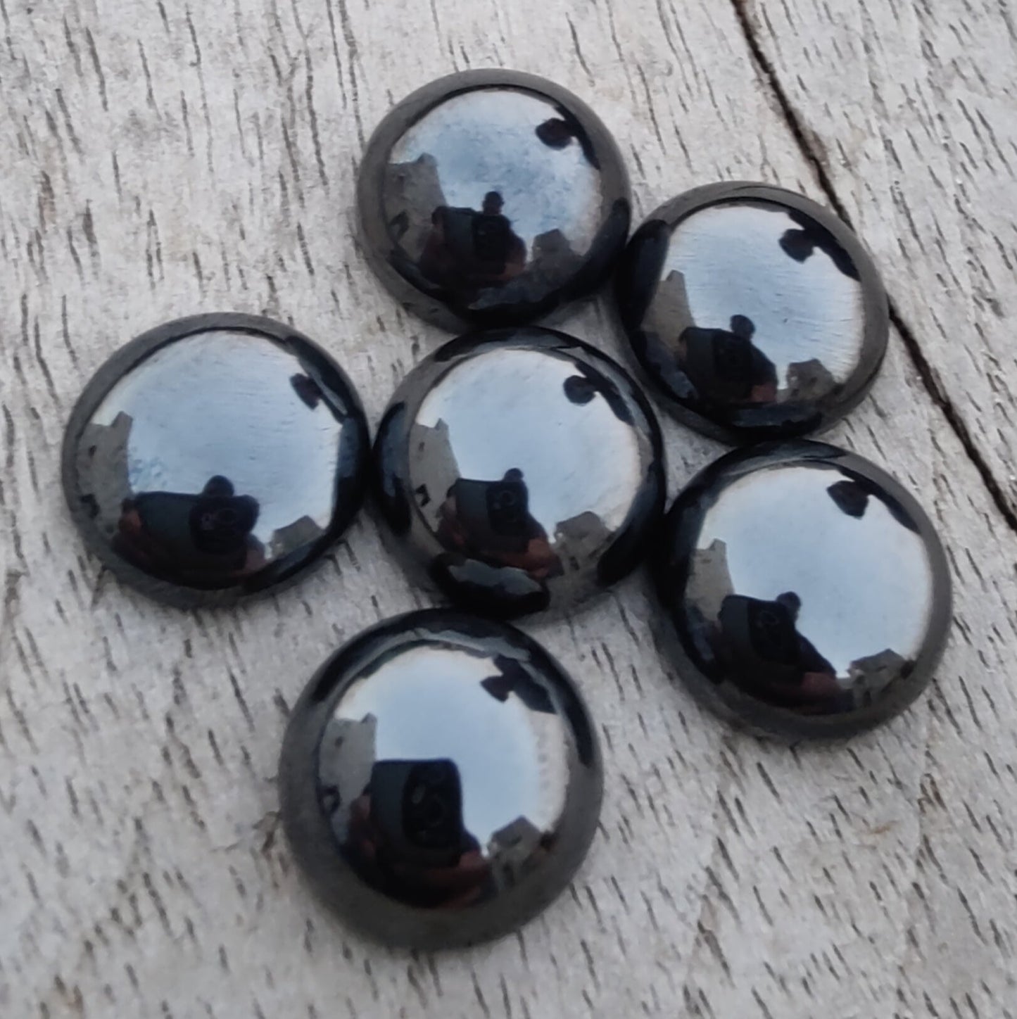 AAA+ QUALITY NATURAL HEMATITE ROUND SHAPE CABOCHON FLAT BACK CALIBRATED GEMSTONES, ALL SIZES AVAILABLE