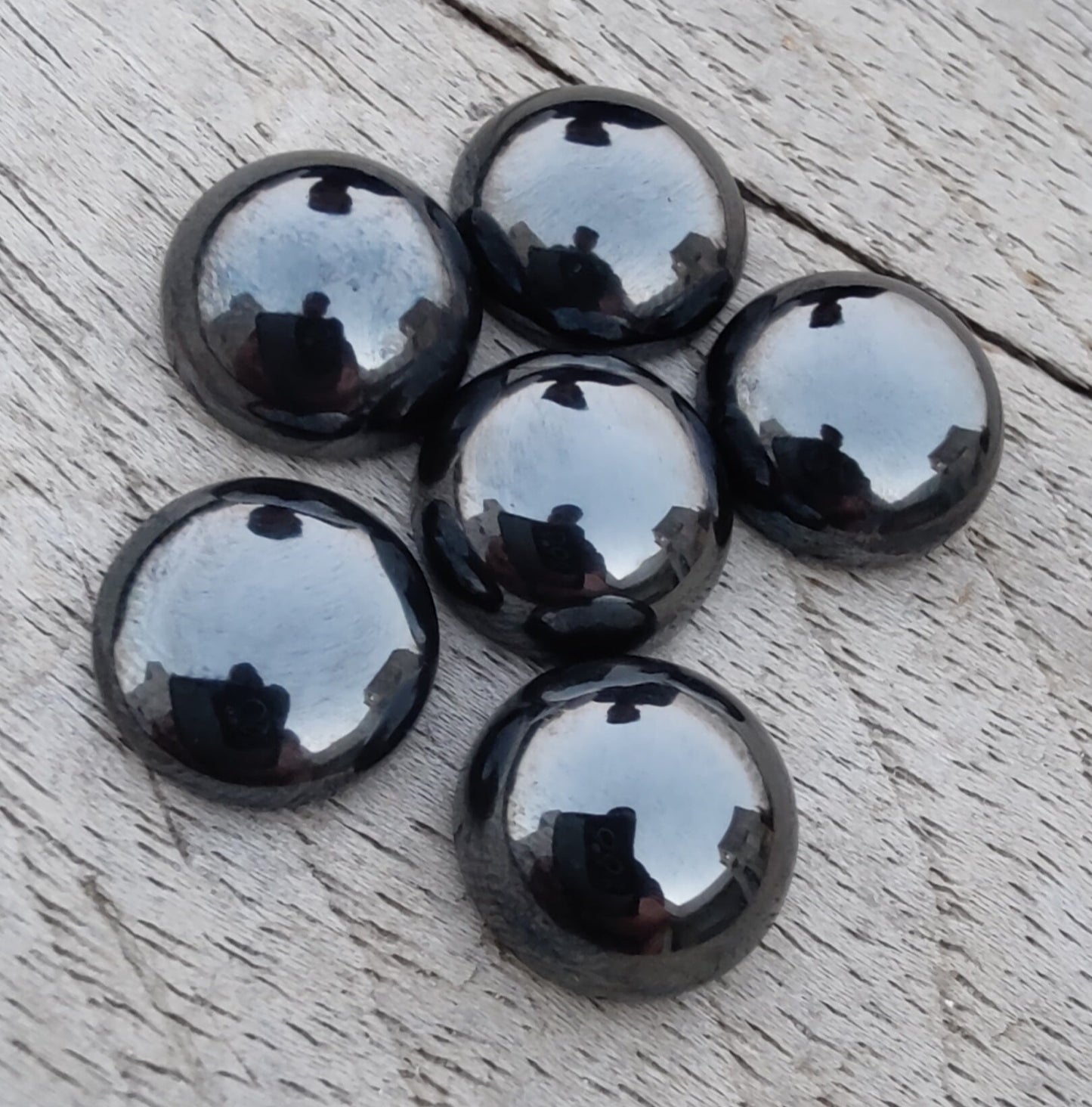 AAA+ QUALITY NATURAL HEMATITE ROUND SHAPE CABOCHON FLAT BACK CALIBRATED GEMSTONES, ALL SIZES AVAILABLE