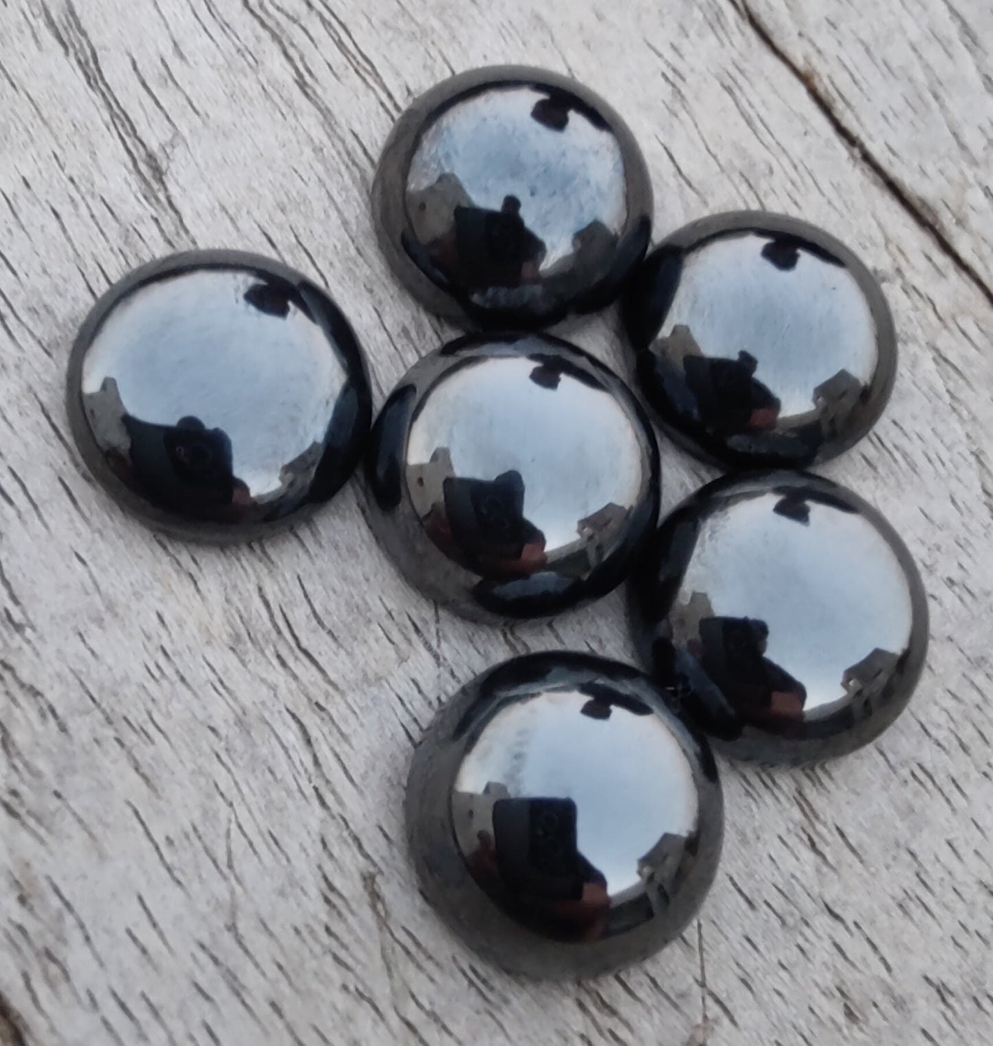 AAA+ QUALITY NATURAL HEMATITE ROUND SHAPE CABOCHON FLAT BACK CALIBRATED GEMSTONES, ALL SIZES AVAILABLE