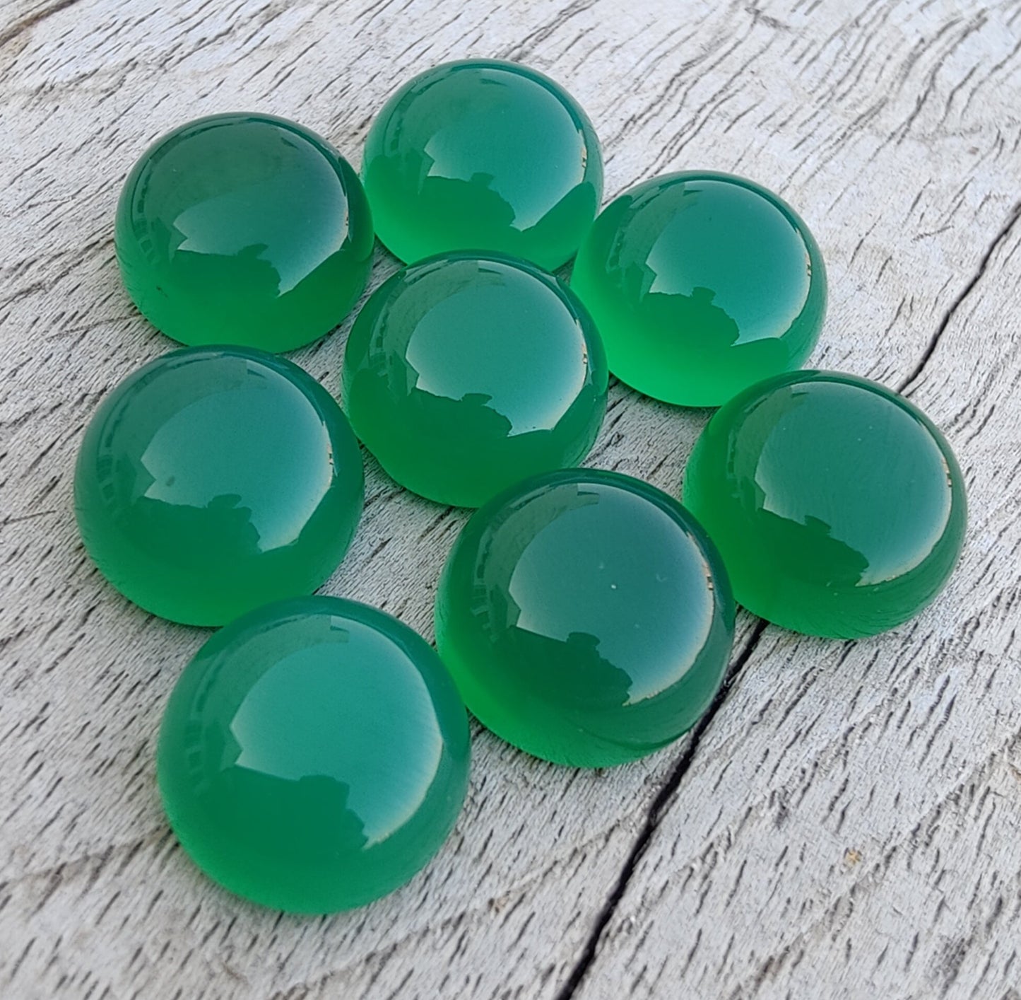 AAA+ QUALITY NATURAL GREEN ONYX ROUND SHAPE CABOCHON FLAT BACK CALIBRATED ROUND SHAPE GEMSTONES, ALL SIZES AVAILABLE