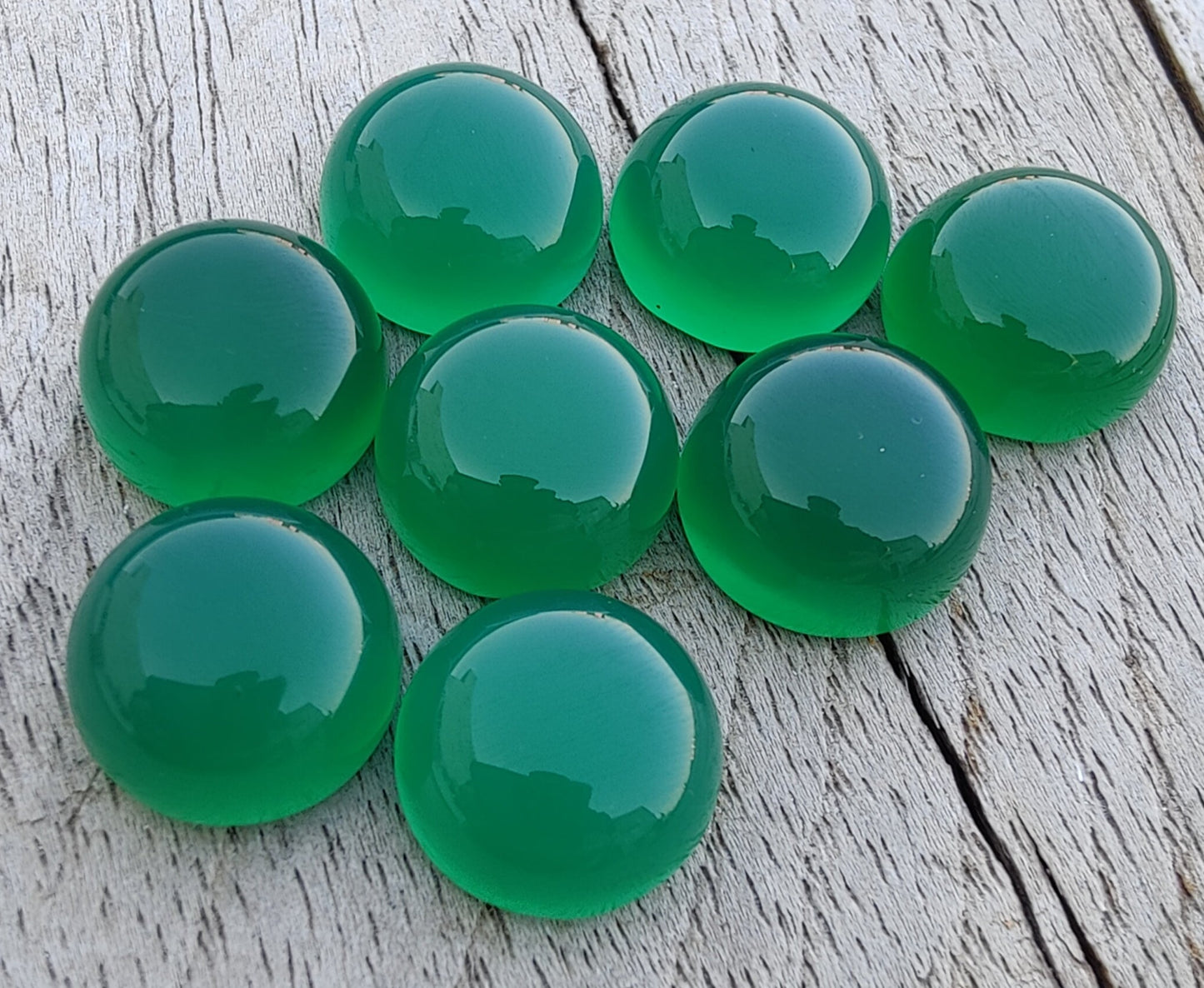 AAA+ QUALITY NATURAL GREEN ONYX ROUND SHAPE CABOCHON FLAT BACK CALIBRATED ROUND SHAPE GEMSTONES, ALL SIZES AVAILABLE