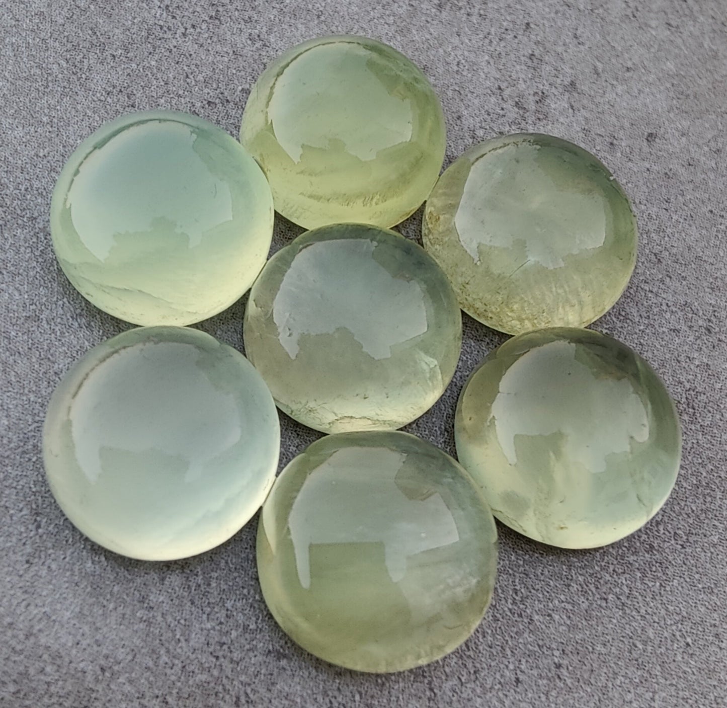 AAA+ QUALITY NATURAL PREHNITE ROUND SHAPE CABOCHON FLAT BACK CALIBRATED ROUND SHAPE GEMSTONES, ALL SIZES AVAILABLE