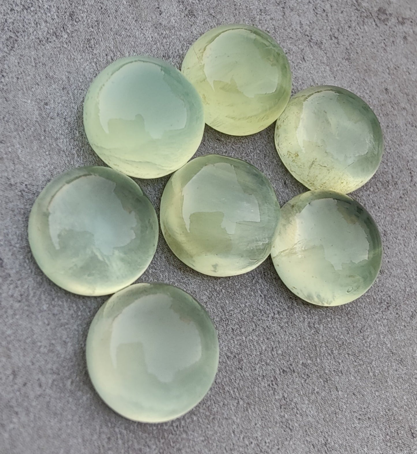 AAA+ QUALITY NATURAL PREHNITE ROUND SHAPE CABOCHON FLAT BACK CALIBRATED ROUND SHAPE GEMSTONES, ALL SIZES AVAILABLE
