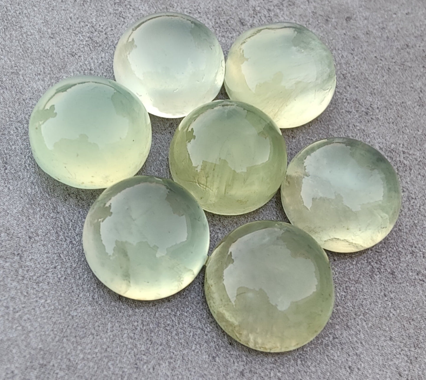 AAA+ QUALITY NATURAL PREHNITE ROUND SHAPE CABOCHON FLAT BACK CALIBRATED ROUND SHAPE GEMSTONES, ALL SIZES AVAILABLE