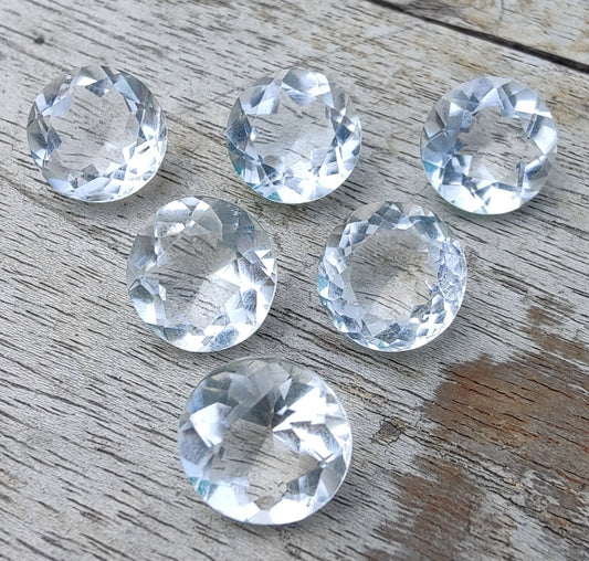 AAA+ QUALITY NATURAL CRYSTAL QUARTZ ROUND SHAPE FACETED CUT FLAT BACK CALIBRATED ROUND SHAPE GEMSTONES, ALL SIZES AVAILABLE
