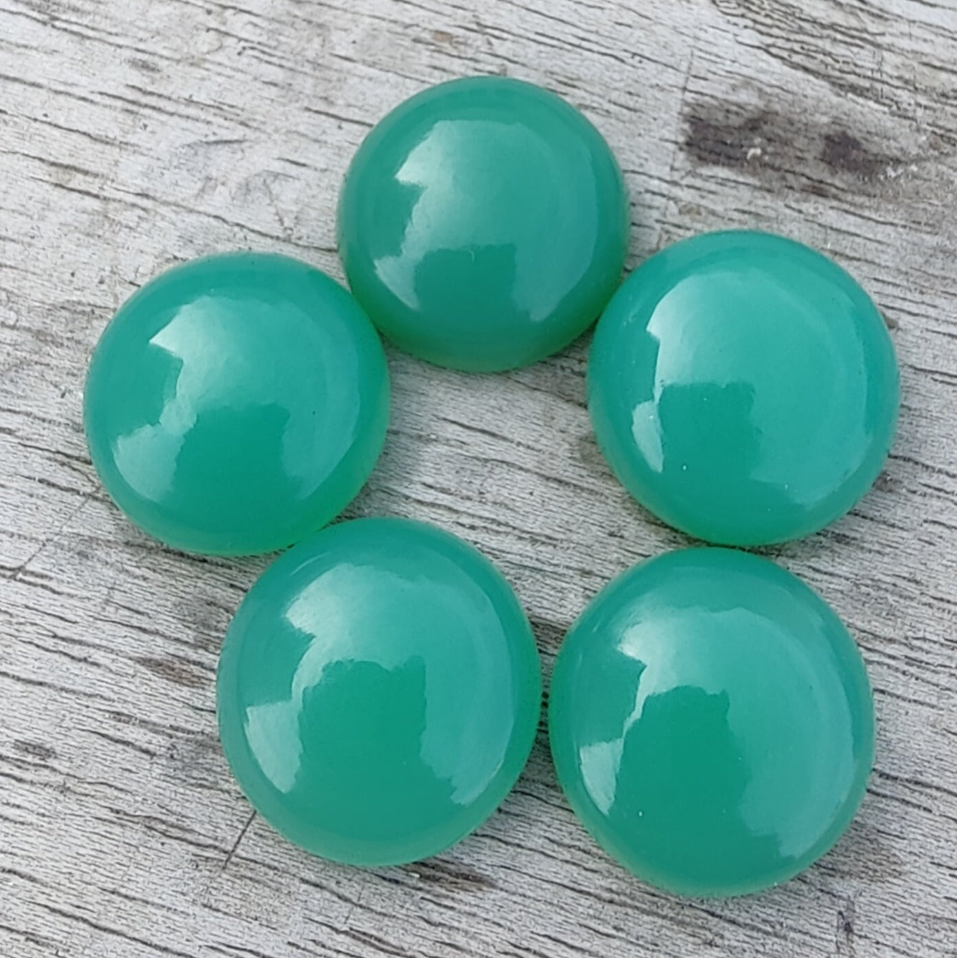 NATURAL GREEN CHALCEDONY ROUND SHAPE CABOCHON TOP GRADE CALIBRATED ROUND SHAE GEMSTONES, ALL SIZES AVAILABLE