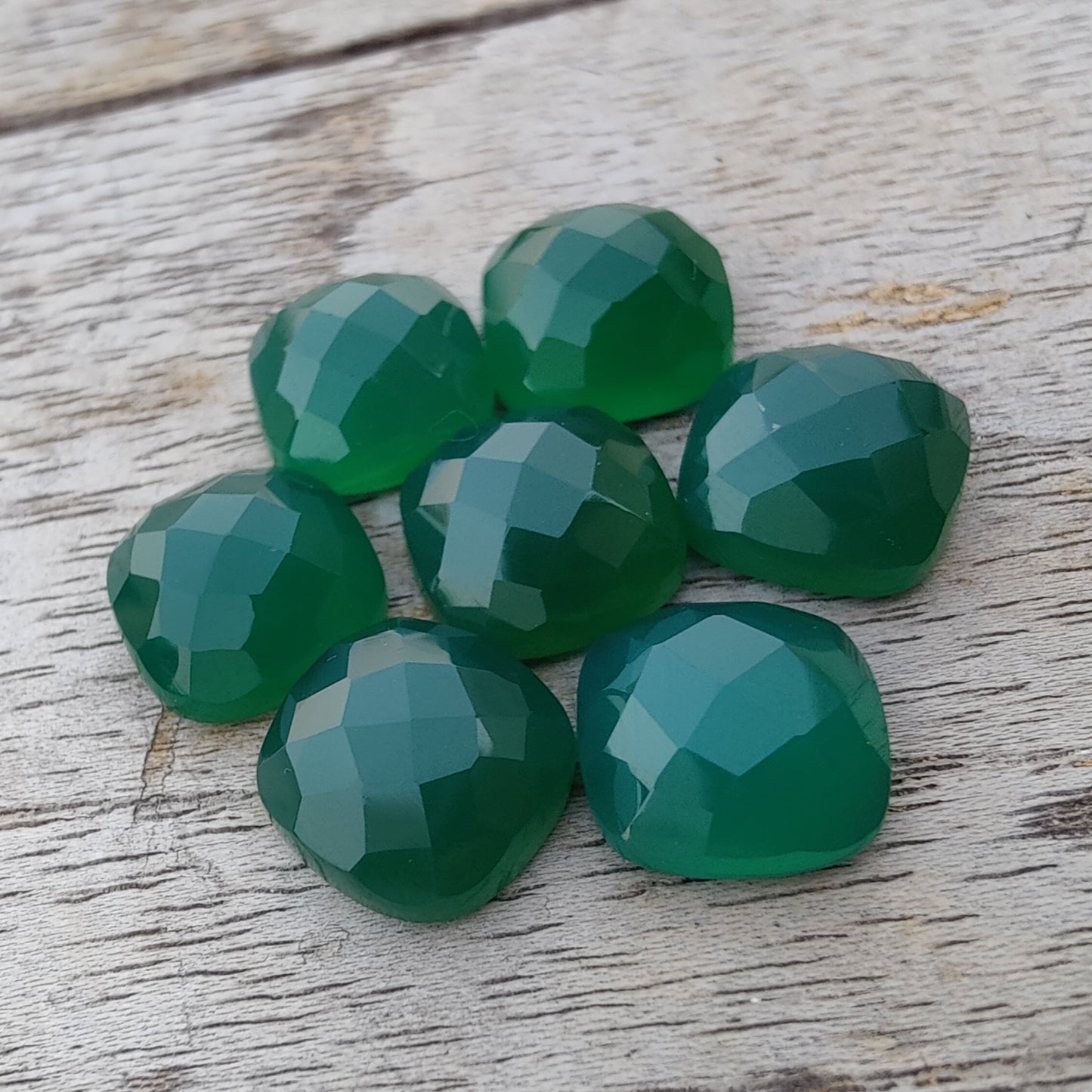 AAA+ QUALITY NATURAL GREEN ONYX CUSHION SHAPE CHECKER CUT FLAT BACK CALIBRATED GEMSTONES, ALL SIZES AVAILABLE