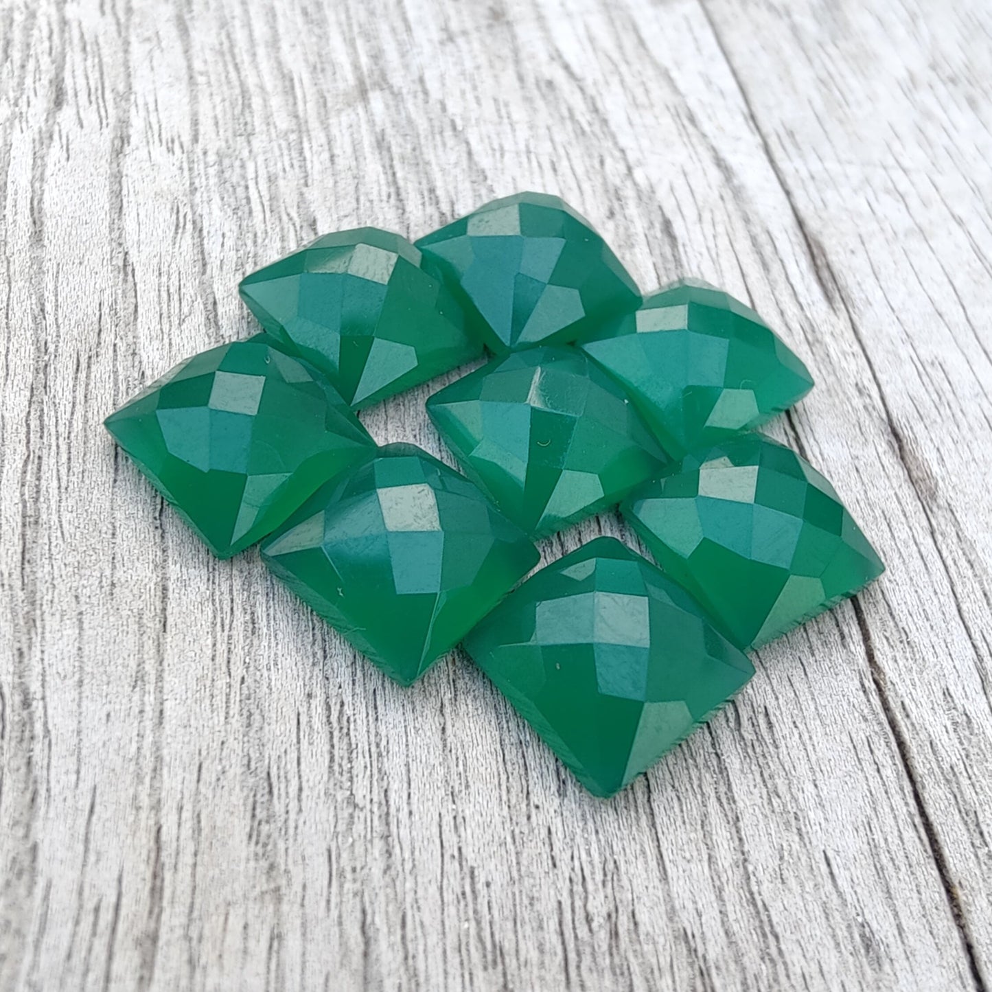 AAA+ QUALITY NATURAL GREEN ONYX SQUARE SHAPE CHECKER CUT FLAT BACK CALIBRATED GEMSTONES, ALL SIZES AVAILABLE