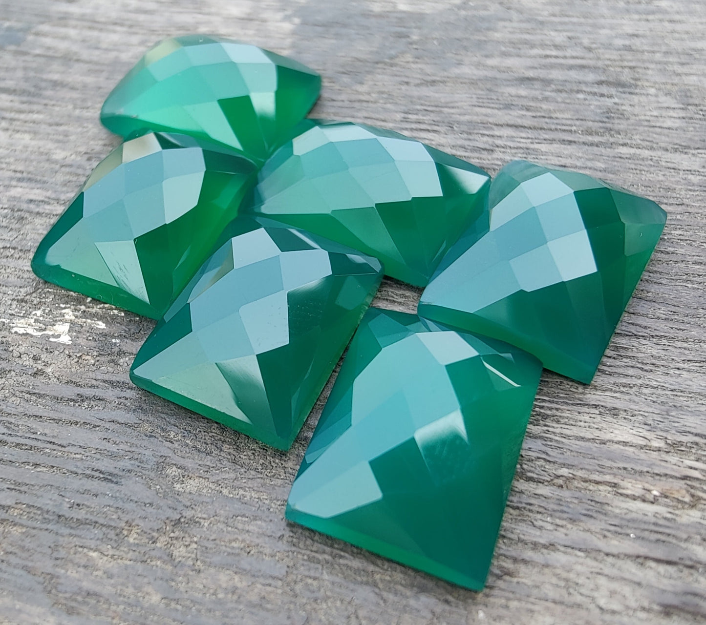 AAA+ QUALITY NATURAL GREEN ONYX RECTANGLE SHAPE CHECKER CUT FLAT BACK CALIBRATED GEMSTONES, ALL SIZES AVAILABLE