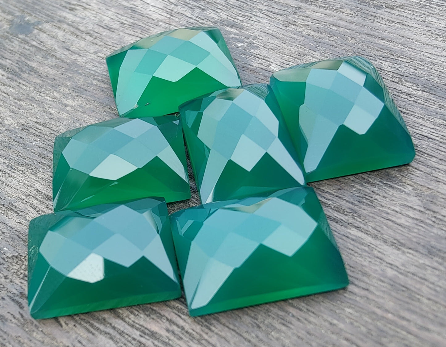 AAA+ QUALITY NATURAL GREEN ONYX RECTANGLE SHAPE CHECKER CUT FLAT BACK CALIBRATED GEMSTONES, ALL SIZES AVAILABLE