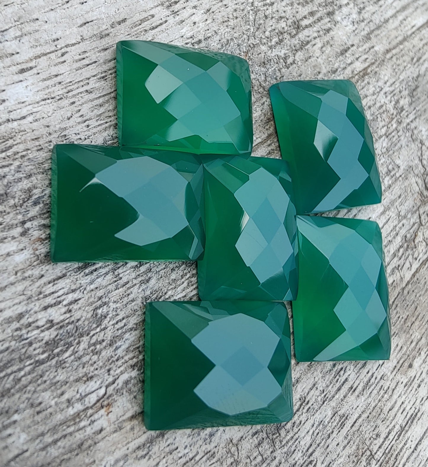 AAA+ QUALITY NATURAL GREEN ONYX RECTANGLE SHAPE CHECKER CUT FLAT BACK CALIBRATED GEMSTONES, ALL SIZES AVAILABLE