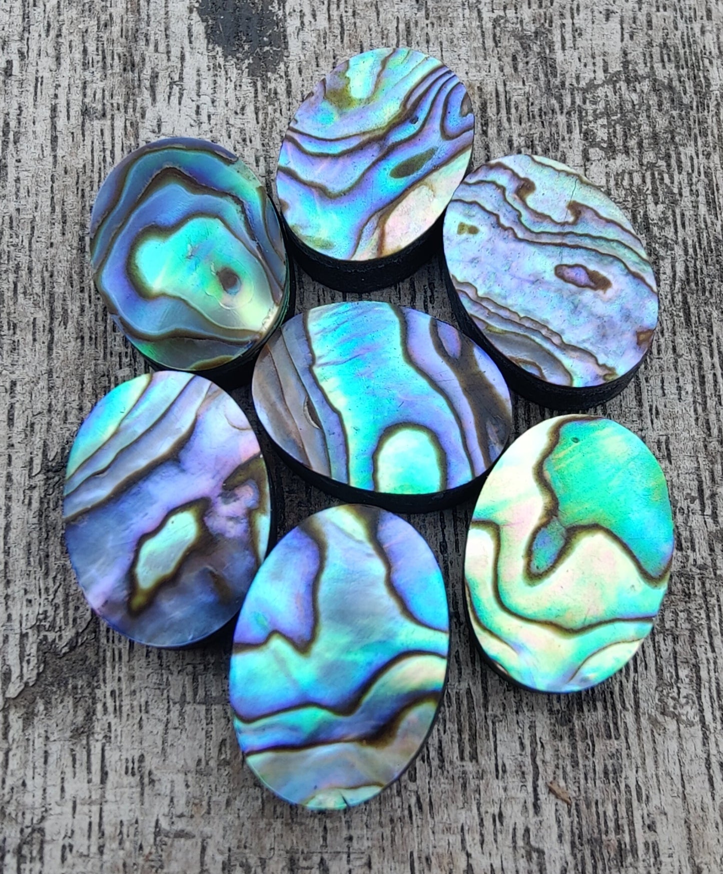 TOP QUALITY NATURAL ABALONE SHELL OVAL SHAPE CABOCHON FLAT BACK CALIBRATED WHOLESALE LOOSE GEMSTONES, ALL SIZES AVAILABLE