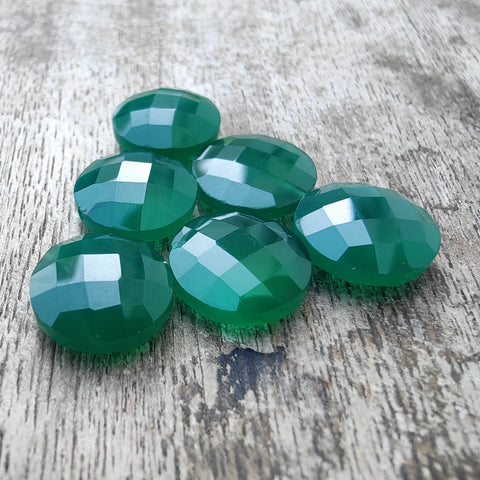 AAA+ QUALITY NATURAL GREEN ONYX ROUND SHAPE CHACKER CUT FLAT BACK CALIBRATED GEMSTONES, ALL SIZES AVAILABLE